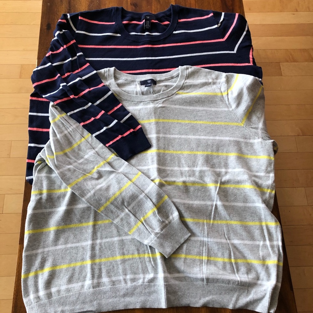 Super Cute! Set of 2 GAP Sweaters